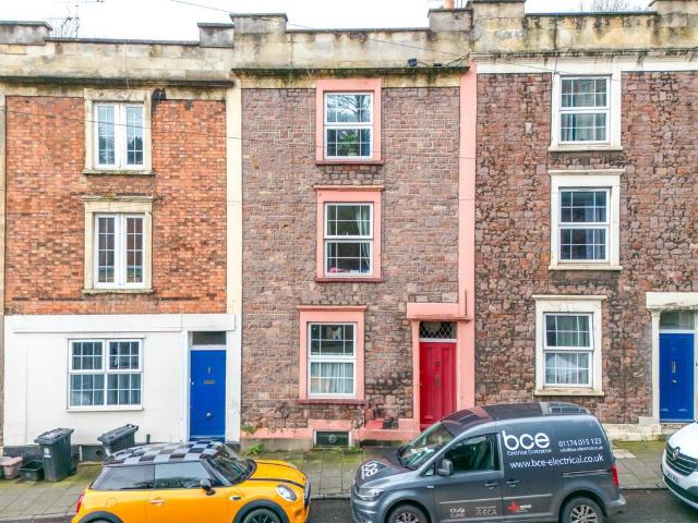 House for sale in Spike Island, Feckenham