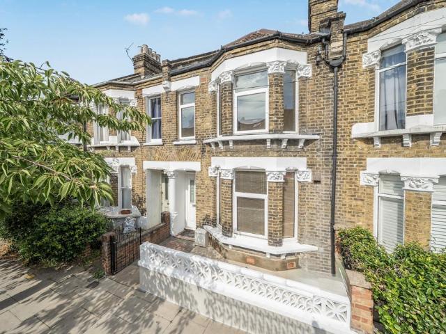 House for sale in Camberwell, Greater London