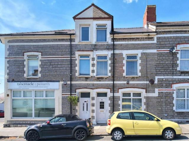 House for sale in Penarth Marina, Penarth