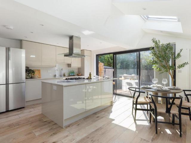 House for sale in London Borough of Ealing, Hanwell