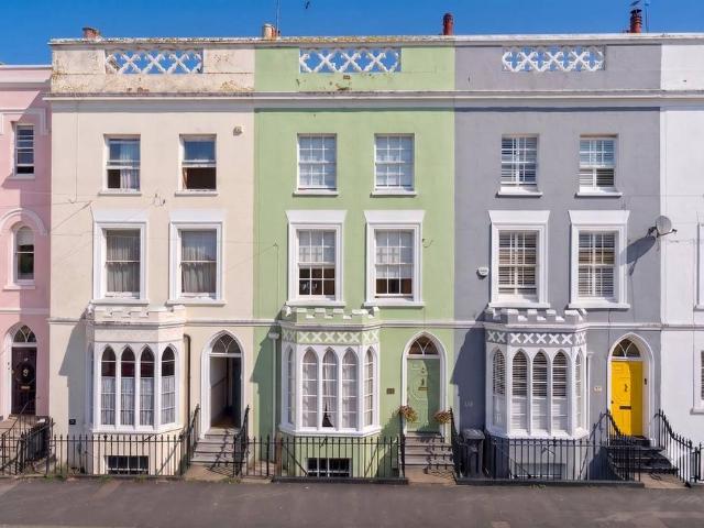 House for sale in Eddington, The Bridge