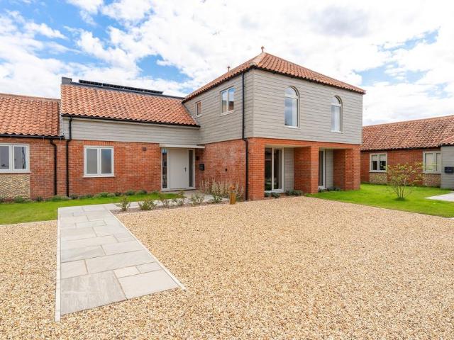 House for sale in East Tuddenham, Norfolk