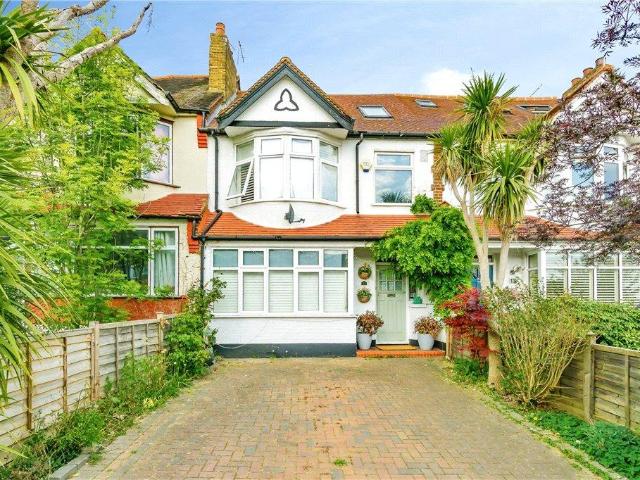 House for sale in London Borough of Croydon, Norbury