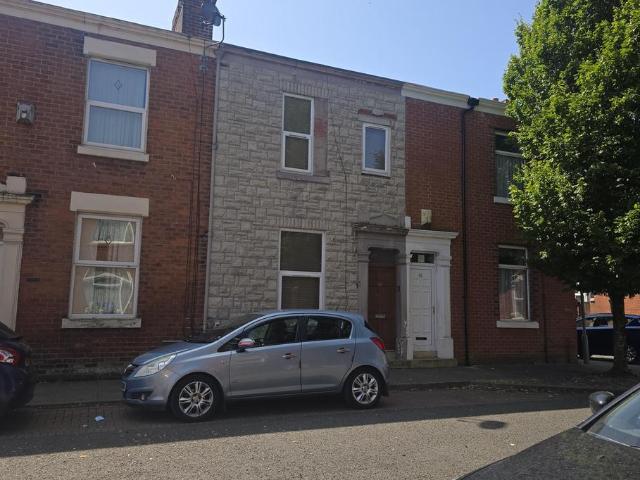 House for sale in Deepdale, Preston