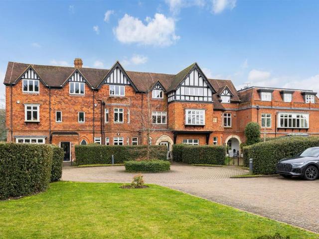 House for sale in Winkfield Street, Winkfield