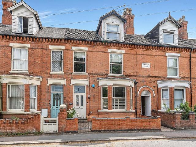House for sale in Elmfield, Leicestershire