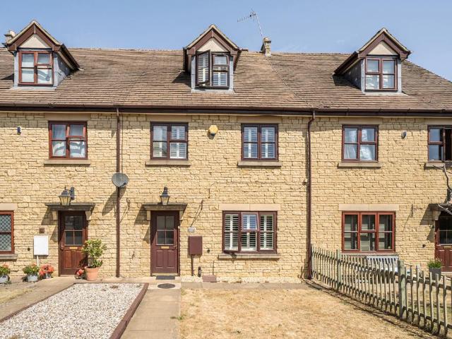 House for sale in Pamington, Gloucestershire