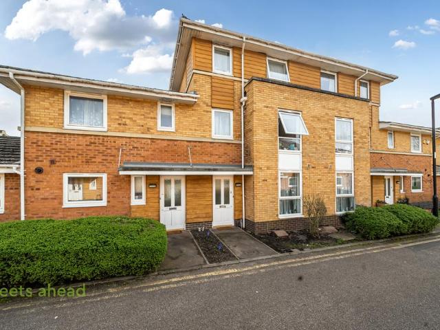 House for sale in London Borough of Croydon, Greater London