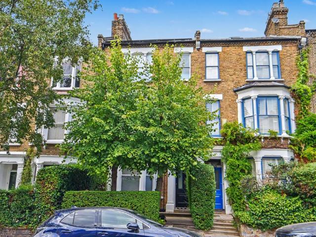 House for sale in Tufnell Park, Greater London