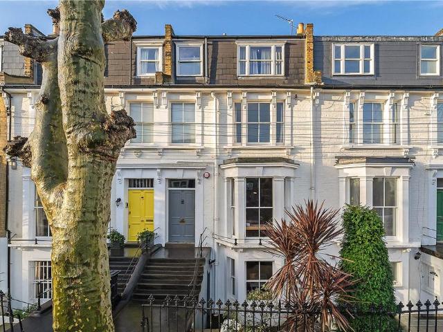 House for sale in Fulham, Walham Green