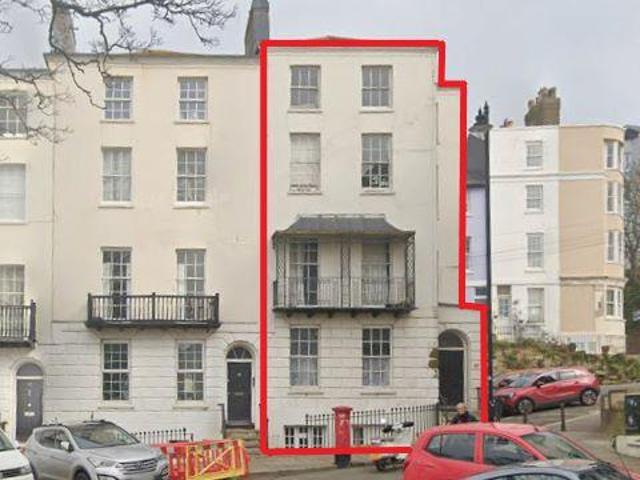 House for sale in Old Town, Guestling Green