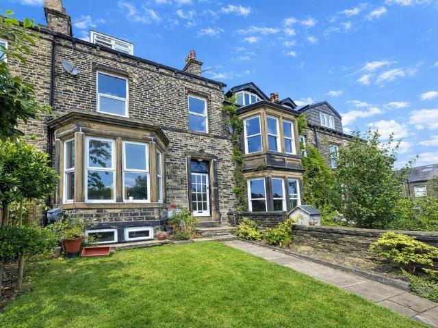 House for sale in Heath, Savile Park