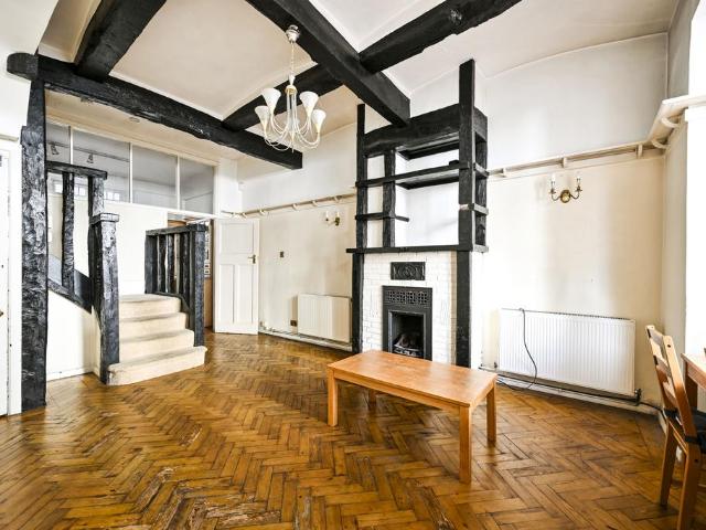 House for sale in South Kensington, Greater London