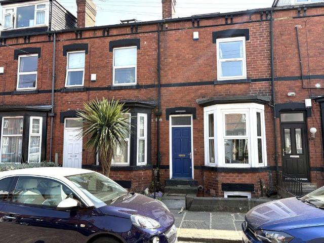 House for sale in Burley, West Yorkshire