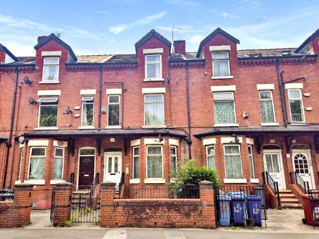 House for sale in Georgia, Greater Manchester