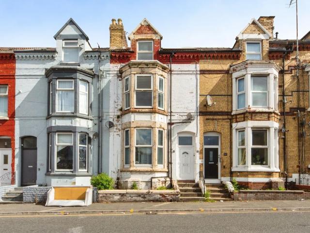 House for sale in Calderstones