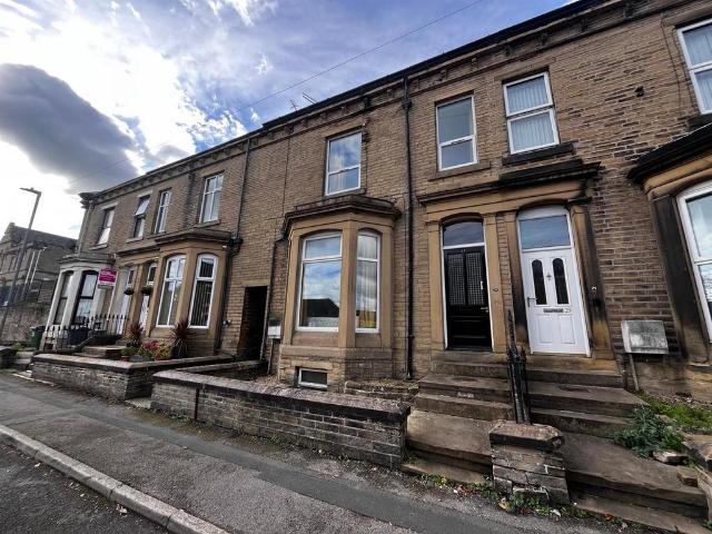 House for sale in Folly Hall, Kirklees