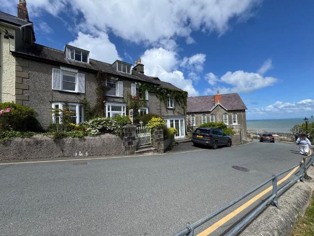 House for sale in New Quay