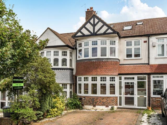 House for sale in London Borough of Croydon, South Norwood