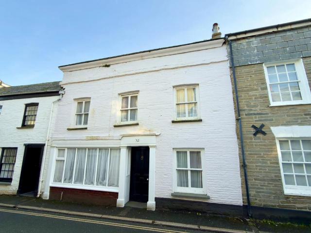 House for sale in Padstow, Cornwall