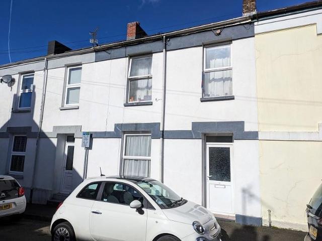 House for sale in Carmarthen, Wales