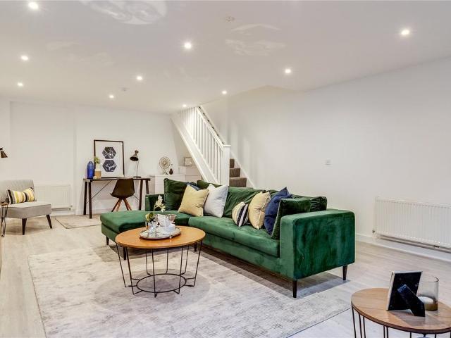 House for sale in Fulham, Greater London