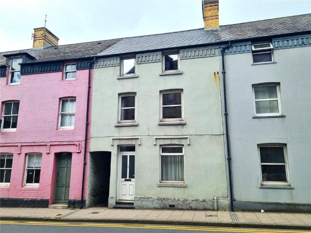 House for sale in Waun Fawr, Wales