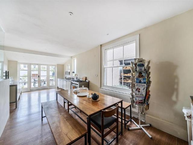 House for sale in Brynmill, Swansea