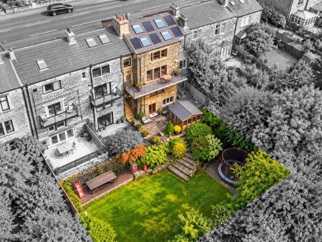 House for sale in Ripponden, Calderdale