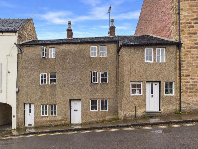 House for sale in Puzzle Gardens, Derbyshire Dales