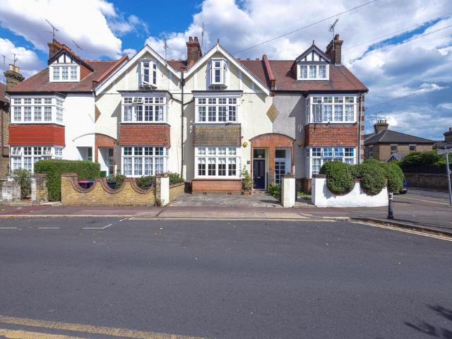 House for sale in Milton, Southend-on-Sea