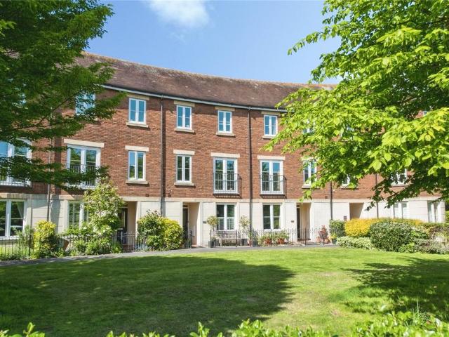 House for sale in St Leonards, Watergate