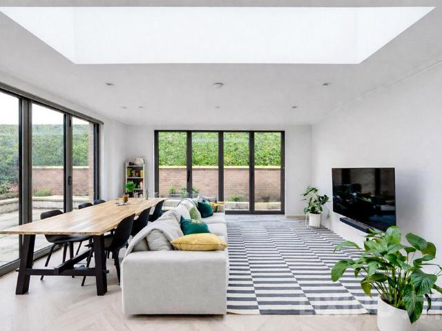 House for sale in West Hampstead, Greater London