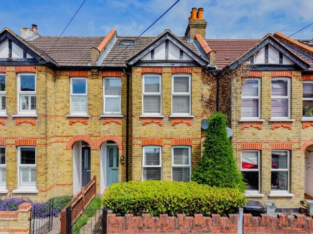 House for sale in Greater London