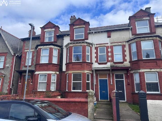 House for sale in Porth-y-Felin, Holyhead