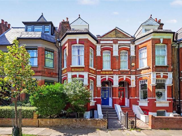 House for sale in Highbury, Greater London