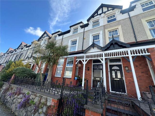 House for sale in Caernarfon