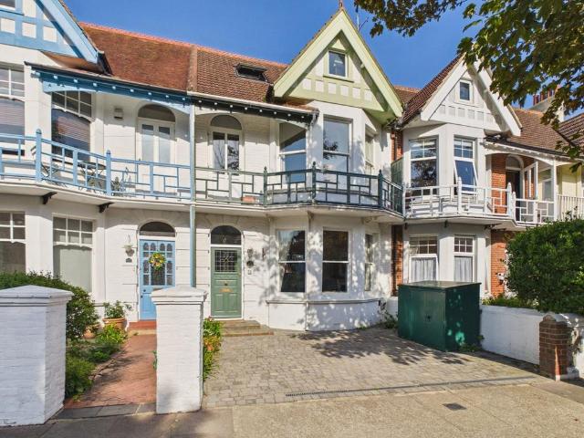 House for sale in Worthing, West Sussex