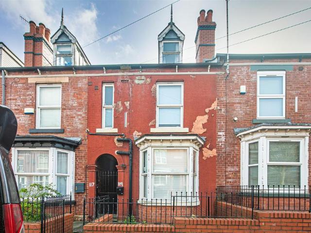 House for sale in Little Sheffield, South Yorkshire