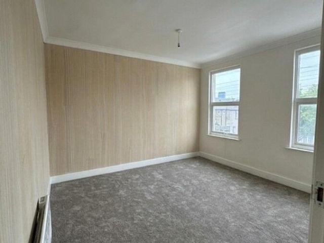House for sale in Plaistow, Greater London