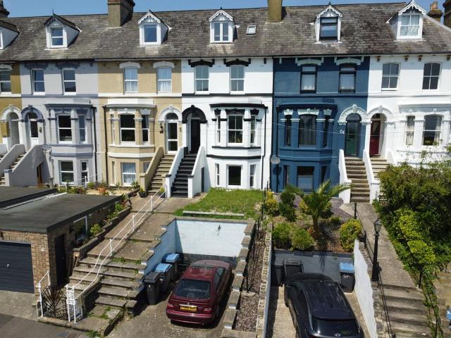 House for sale in Tower Hamlets, Ash