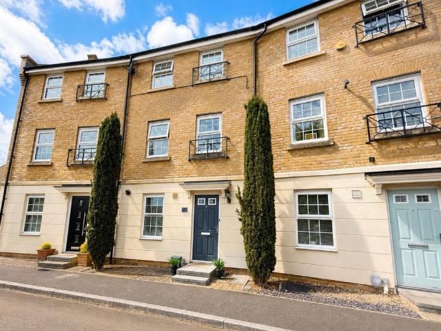 House for sale in Haydon End, Abbey Mead