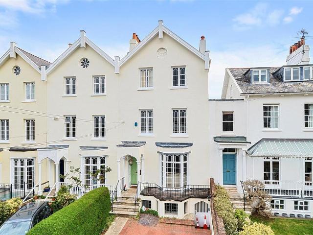House for sale in St Leonards, Watergate