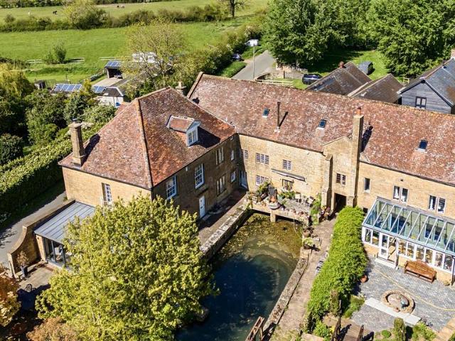 House for sale in Kingsbury Episcopi, Somerset