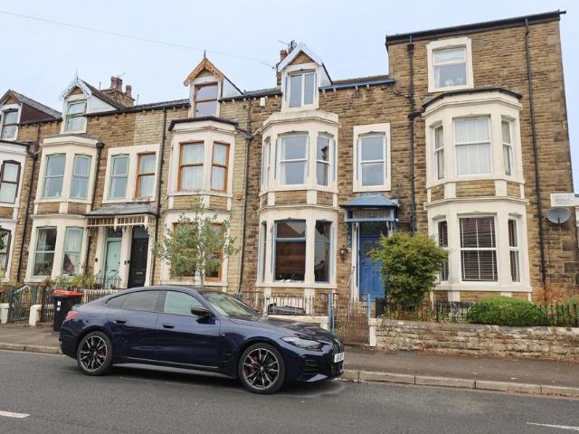 House for sale in West End, Bare