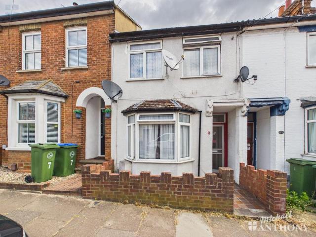 House for sale in Walton, Aylesbury