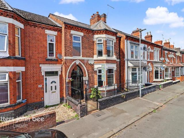 House for sale in Hammond Street