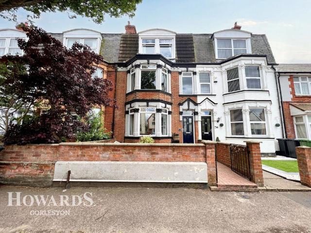 House for sale in Stokesby, Norfolk