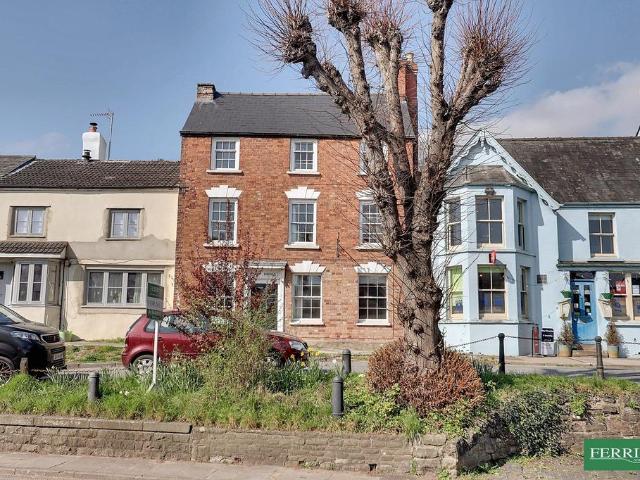 House for sale in Bromsberrow Heath, Gloucestershire