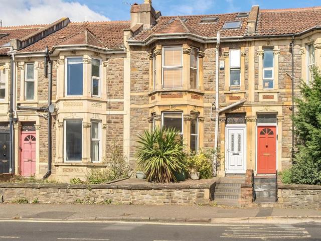 House for sale in Feckenham, City Of Bristol